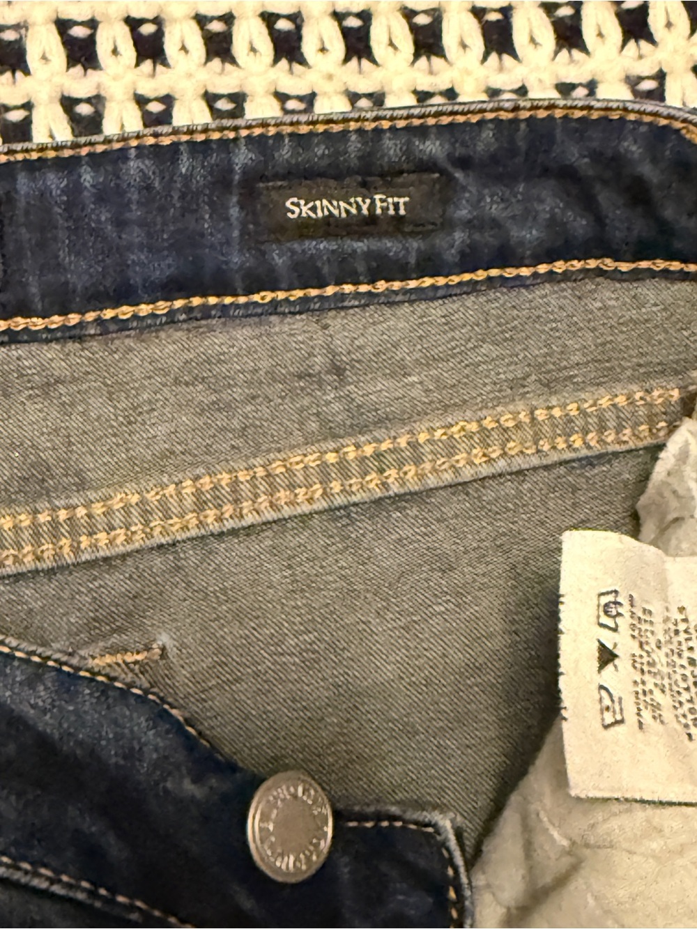 Judy Blue Medium-Dark Blue Distressed Ankle Crop Jeans size 29 - Picture 11 of 12